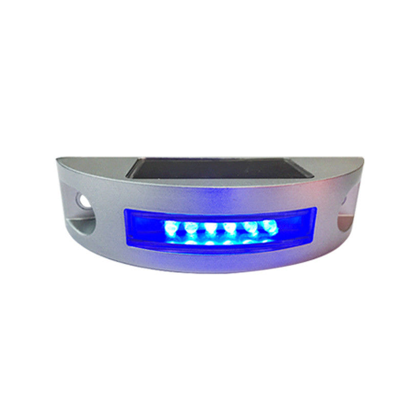 Media Luna Azul Color LED Solar Ojos de Gato Estrada para mejorar la seguridad vial