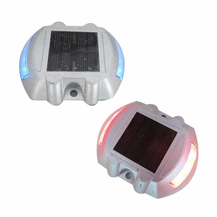 Horseshoe Solar Led Reflector de la carretera de las puntas Marcador de ojos de gato luz intermitente