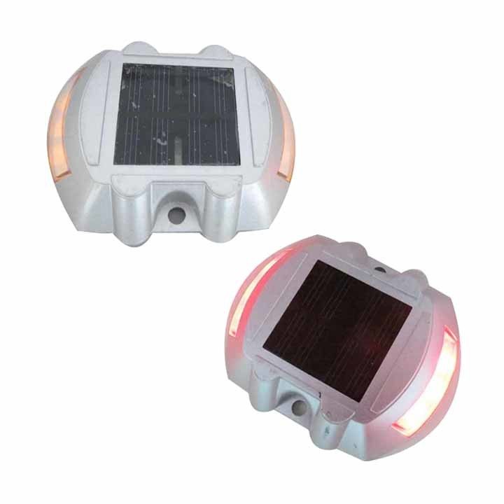 Horseshoe Solar Led Reflector de la carretera de las puntas Marcador de ojos de gato luz intermitente
