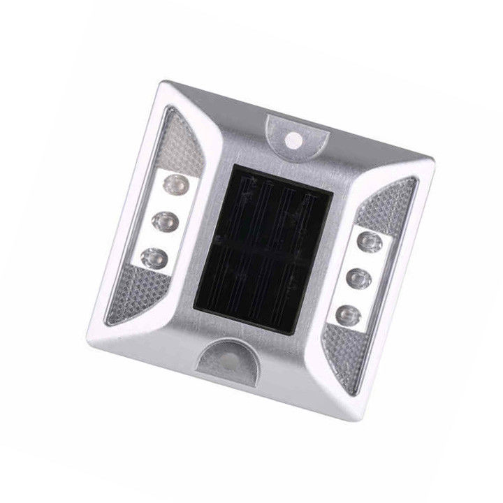Ojos de gato alimentados por energía solar IP68 Aluminio LED Solar Road Stud Luces de pista de aeropuerto
